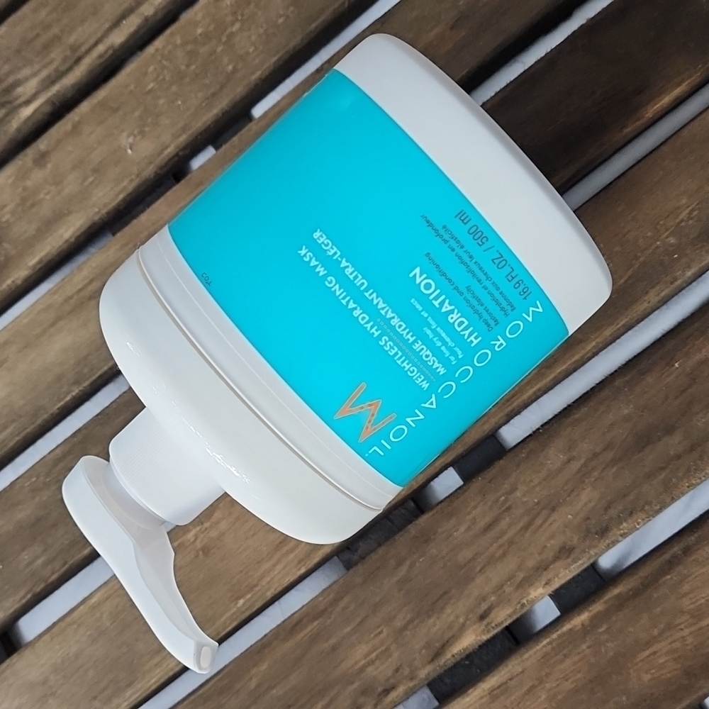 Moroccanoil Weightless Hydrating Mask Backbar Size 16.9 oz